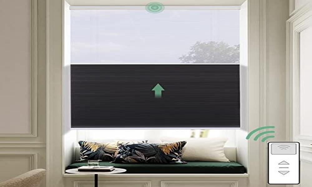 What is the importance of using smart blinds over traditional blinds